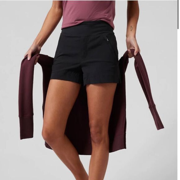 NWOT Trekkie North Short - Picture 3 of 7